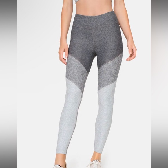 Outdoor Voices Pants - Like new outdoor voices leggings